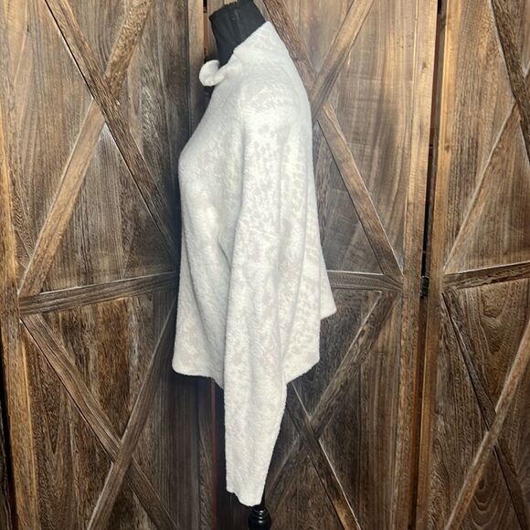 Express Sweater  - Picture 3 of 8